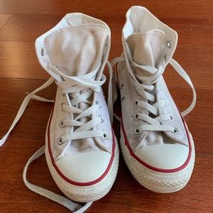 WHITE HIGH TOP CONVERSE